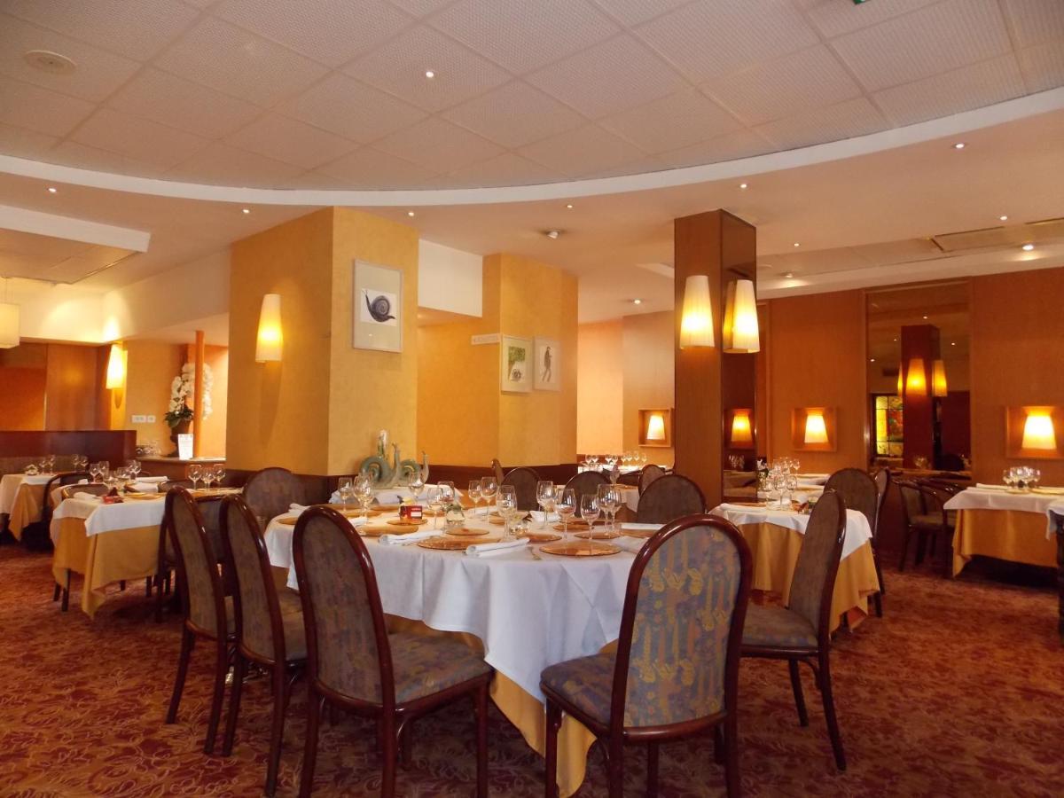 Hotel Chambord Vichy Bagian luar foto
